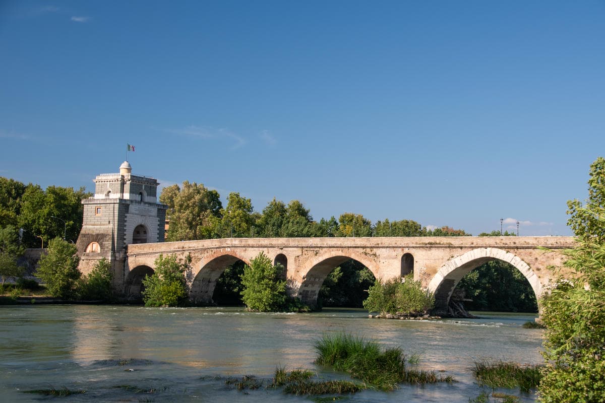 I 3 ponti più belli di Roma che raccontano 3000 anni di storia della Città Eterna
