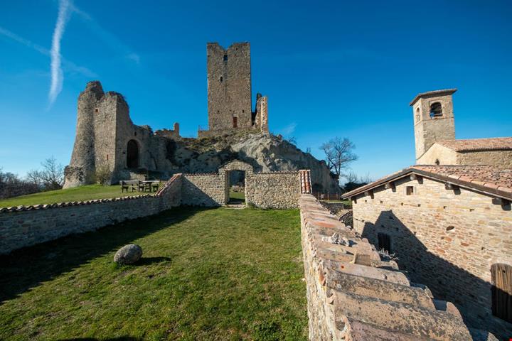 castello di carpineti_2277491341