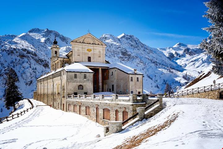 9 borghi di montagna da visitare a dicembre