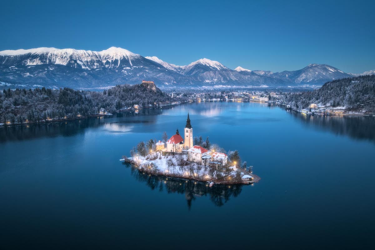 È il luogo più emozionante d'Europa da scoprire a inizio inverno: il Natale qui è magico