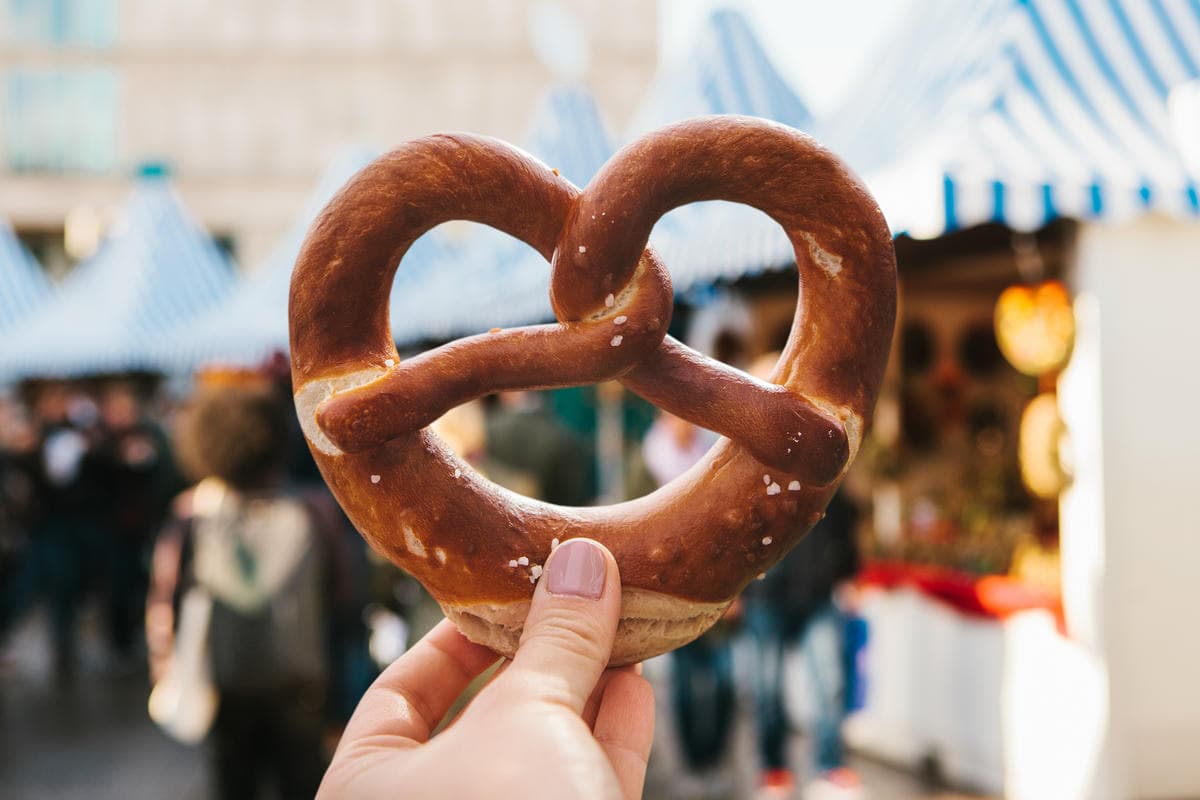 Siamo il paese dove si mangia meglio al mondo, ma quali sono gli street food imperdibili in Italia?