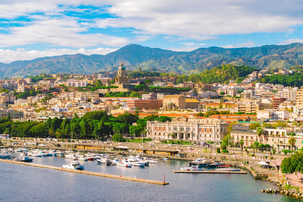 Oltre 2000 anni di storia e una cultura eterna: 4 città da visitare per un tuffo nel passato