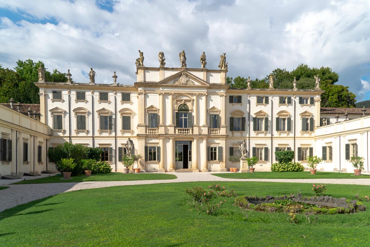 La Parigi di campagna si trova in Italia: tra le sue colline la bellezza d'artista la fa da padrona