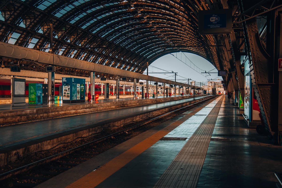stazione_2402049081