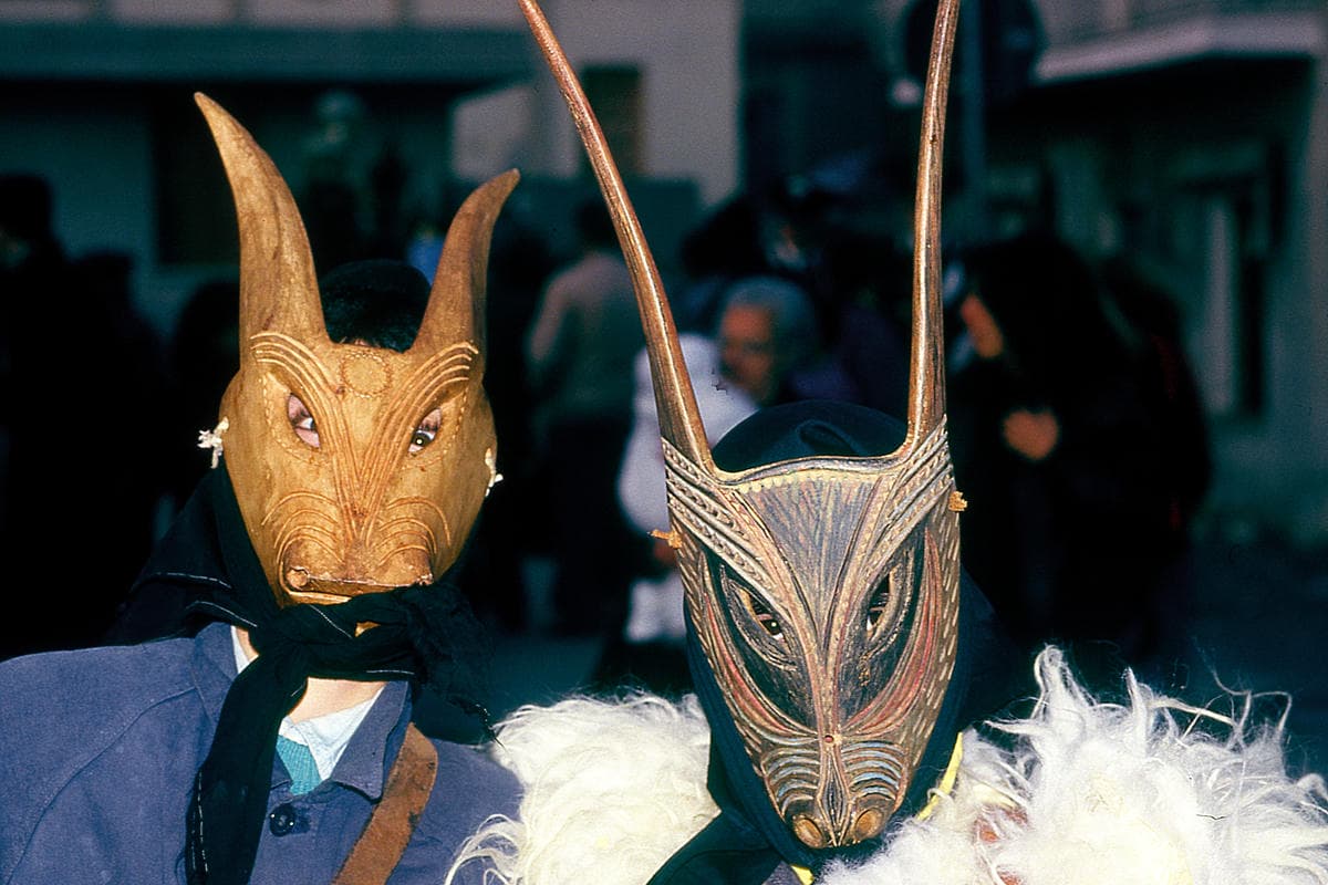 Solo qui il Carnevale è cultura e tradizione popolare: quest'isola ti regala delle feste che non hanno eguali