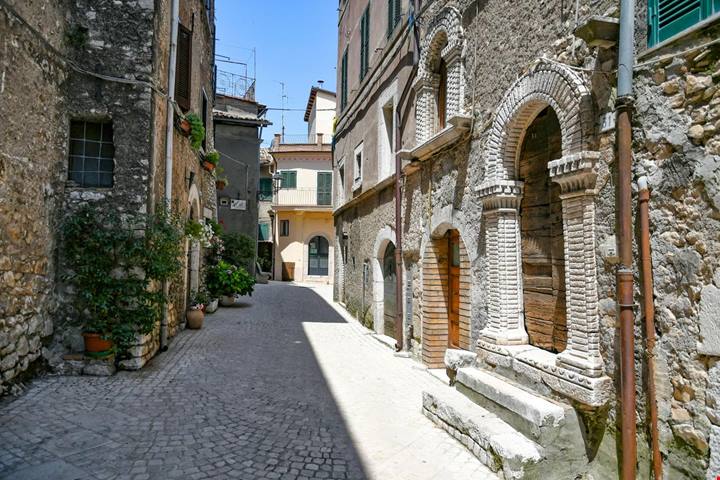 La storia del piccolo paese di campagna da cui veniva Leone XIII, il predecessore di Papa Prevost