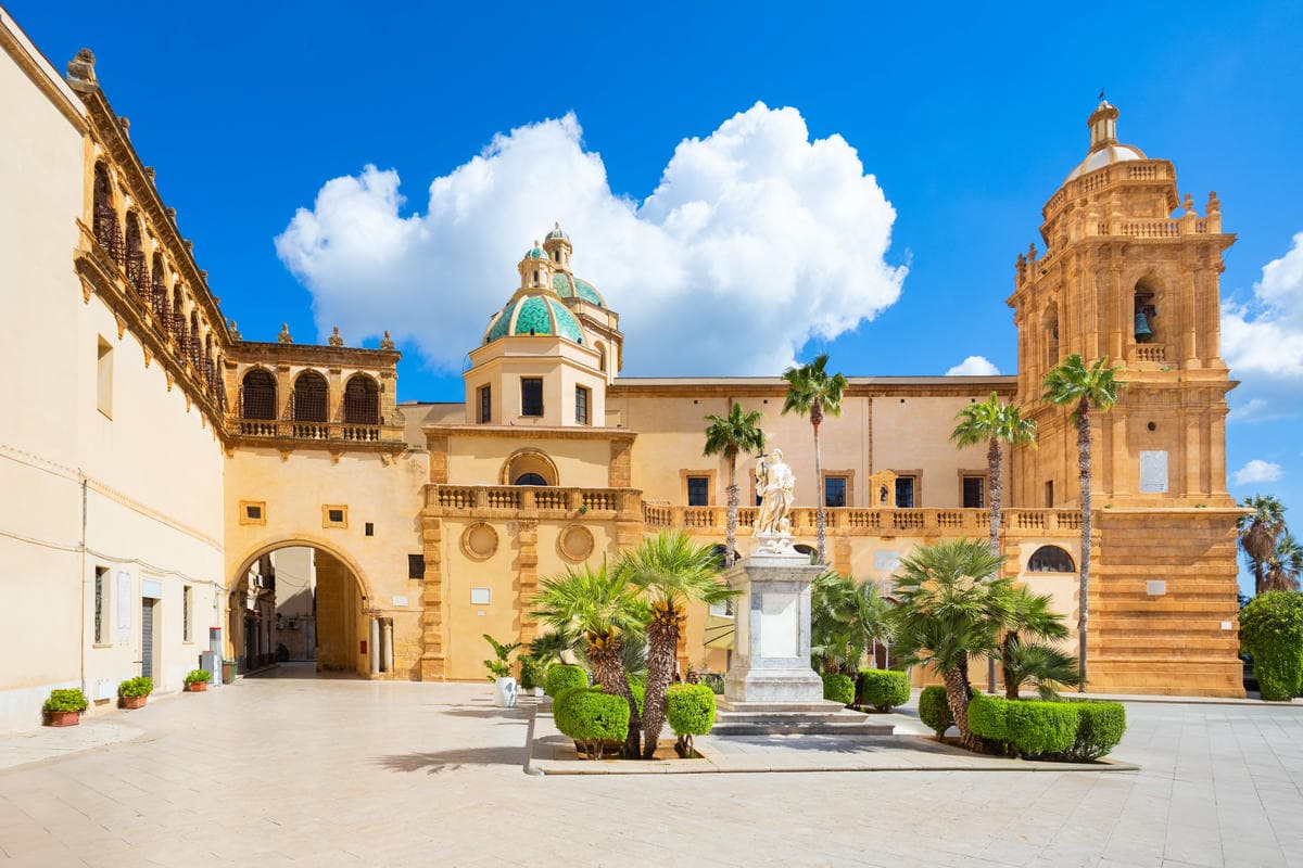 In questa città c'è l'unica kasbah al di fuori dei paesi arabi: una incredibile testimonianza della storia 