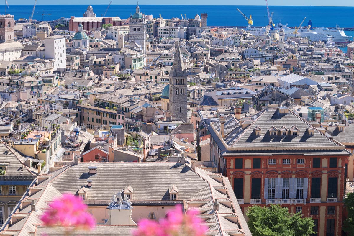 Viaggio a Genova nei 5 luoghi di De André 