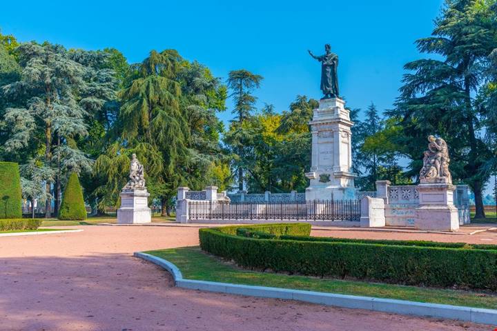La città romantica che fa battere il cuore: dovresti trascorrere qui il weekend di San Valentino
