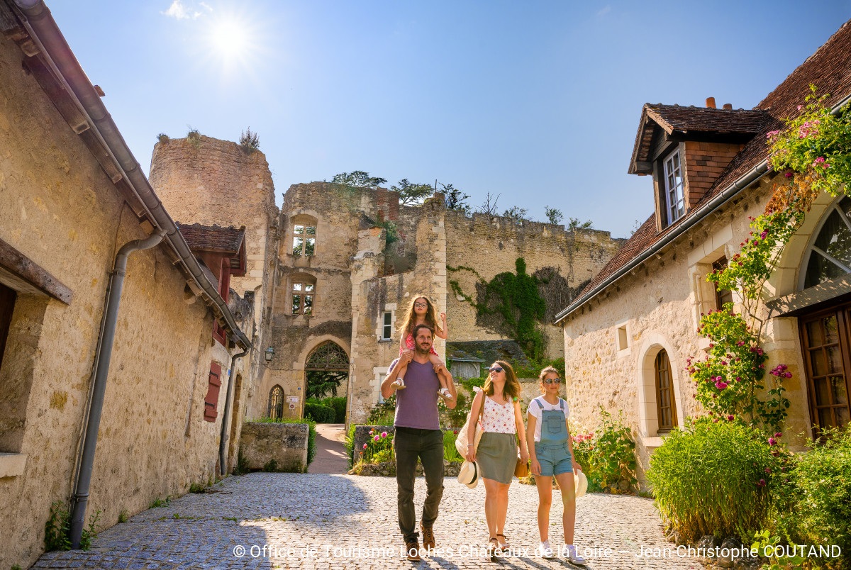 Loches, quindici secoli di storia e di intrighi nella Touraine del Sud