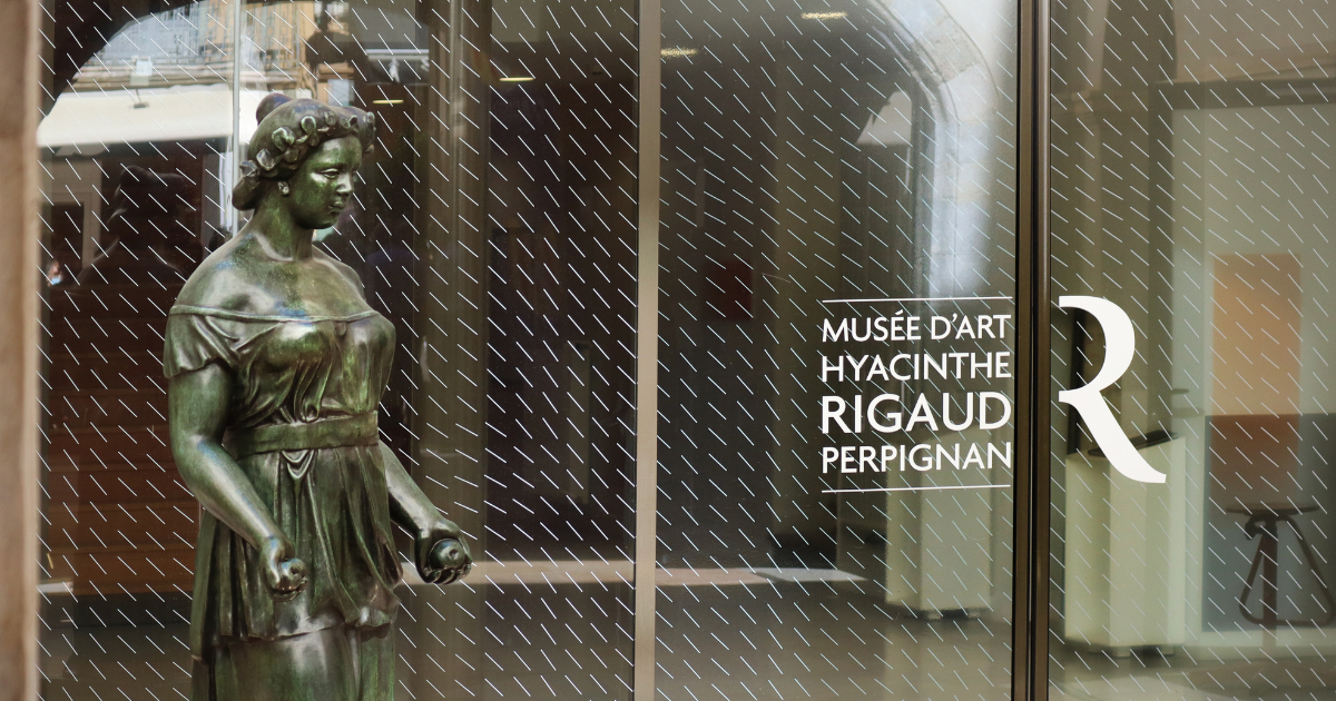 In questa città ai piedi dei Pirenei l'Art Déco incontra la Spagna: un gioiello francese ancora poco conosciuto
