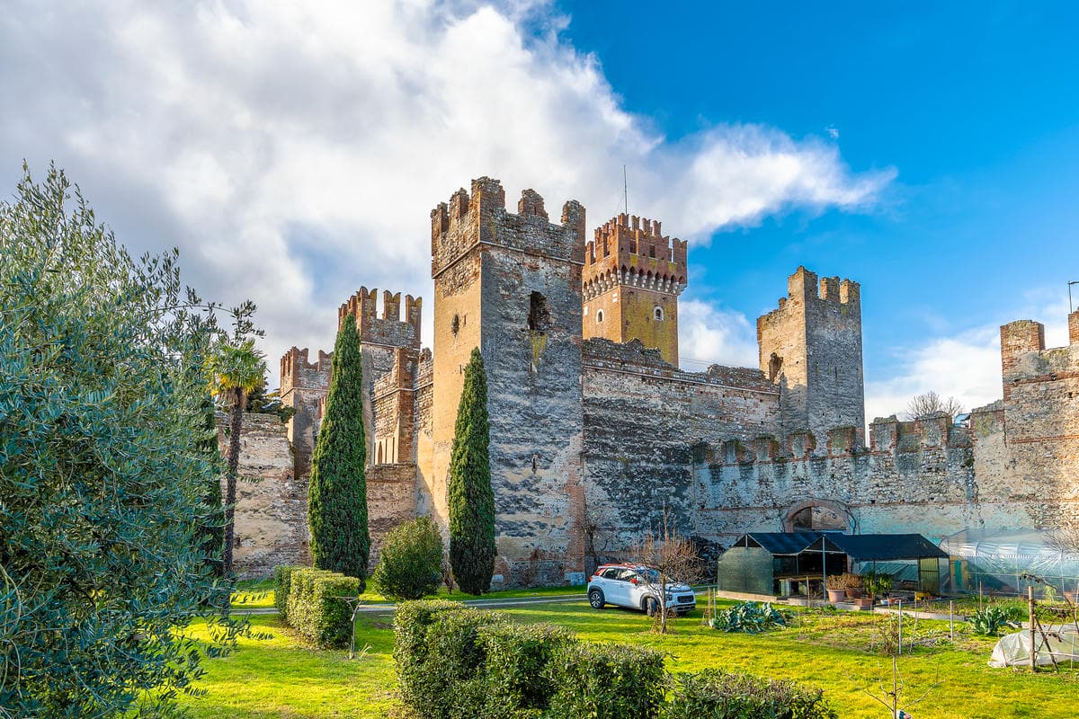 Lazise, il borgo veneziano sul Lago di Garda