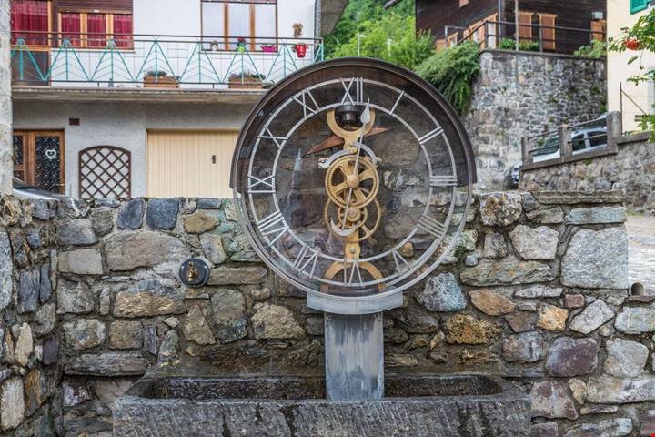 Pesariis, il borgo degli orologi: ecco cosa vedere