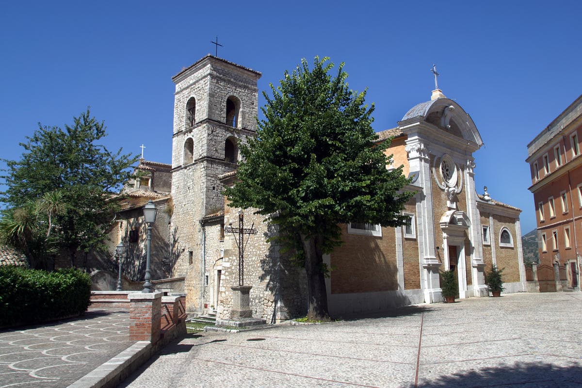 Veroli, il borgo delle mura ciclopiche in Ciociaria