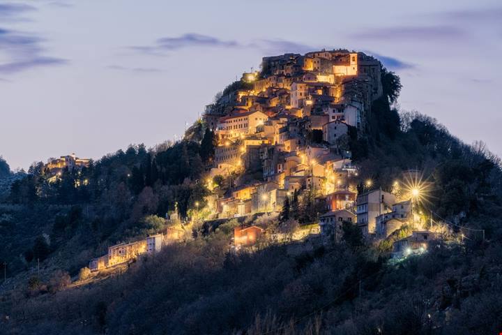 Pane DOP e panorami mozzafiato a un'ora da Roma: il borgo segreto che ti stupirà con la sua incredibile semplicità