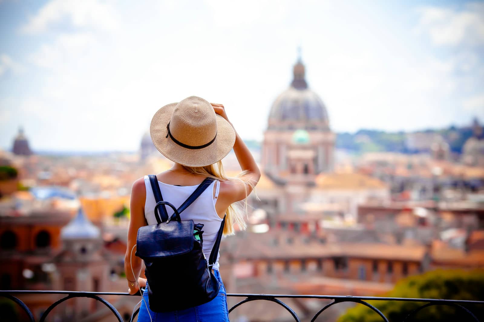 tour operator_1430471426