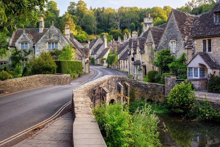 castle_combe_2500029905