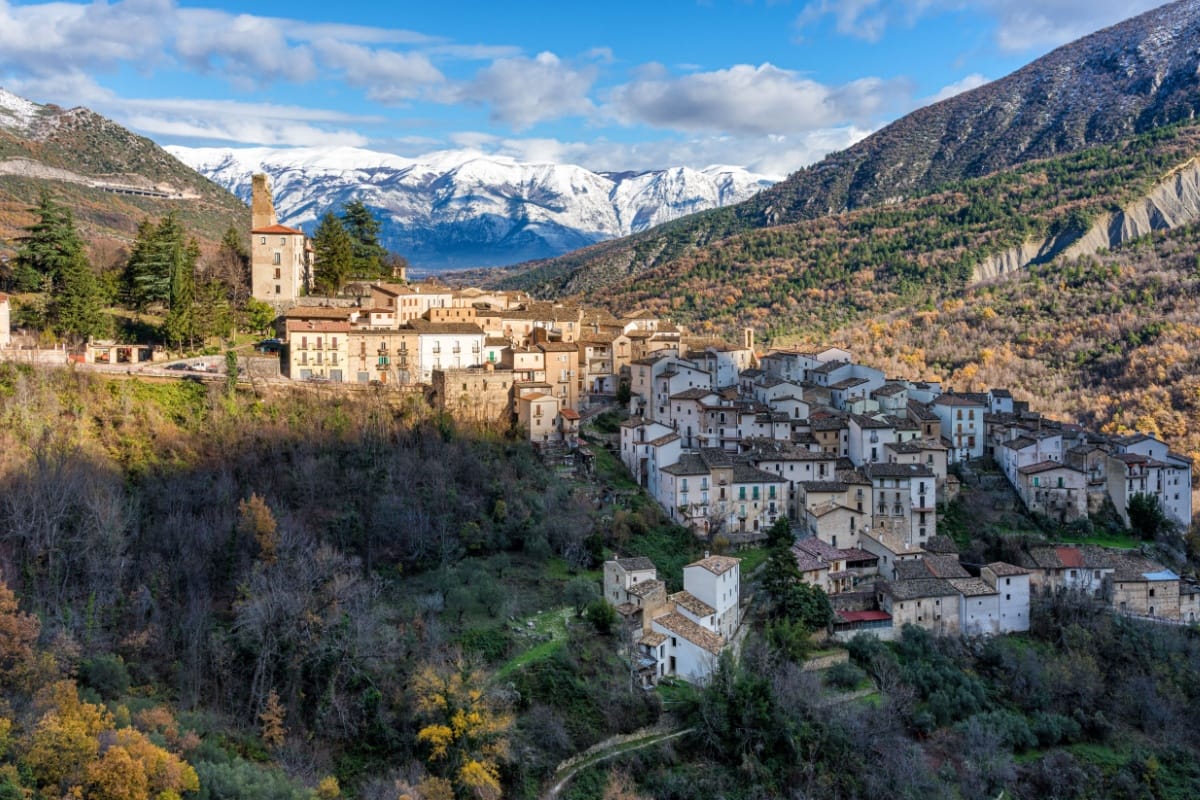1736336968_escher-e-abruzzo_2095202722_2657867
