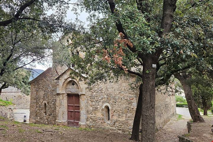 Nel Golfo del Tigullio, una cittadina marittima sospesa tra flutti e montagne promuove l’Italia nel Mondo