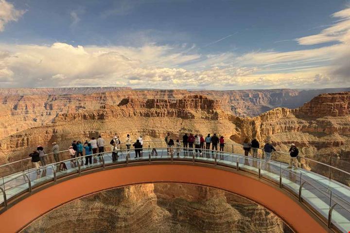 Grand_Canyon_Skywalk_2479911503