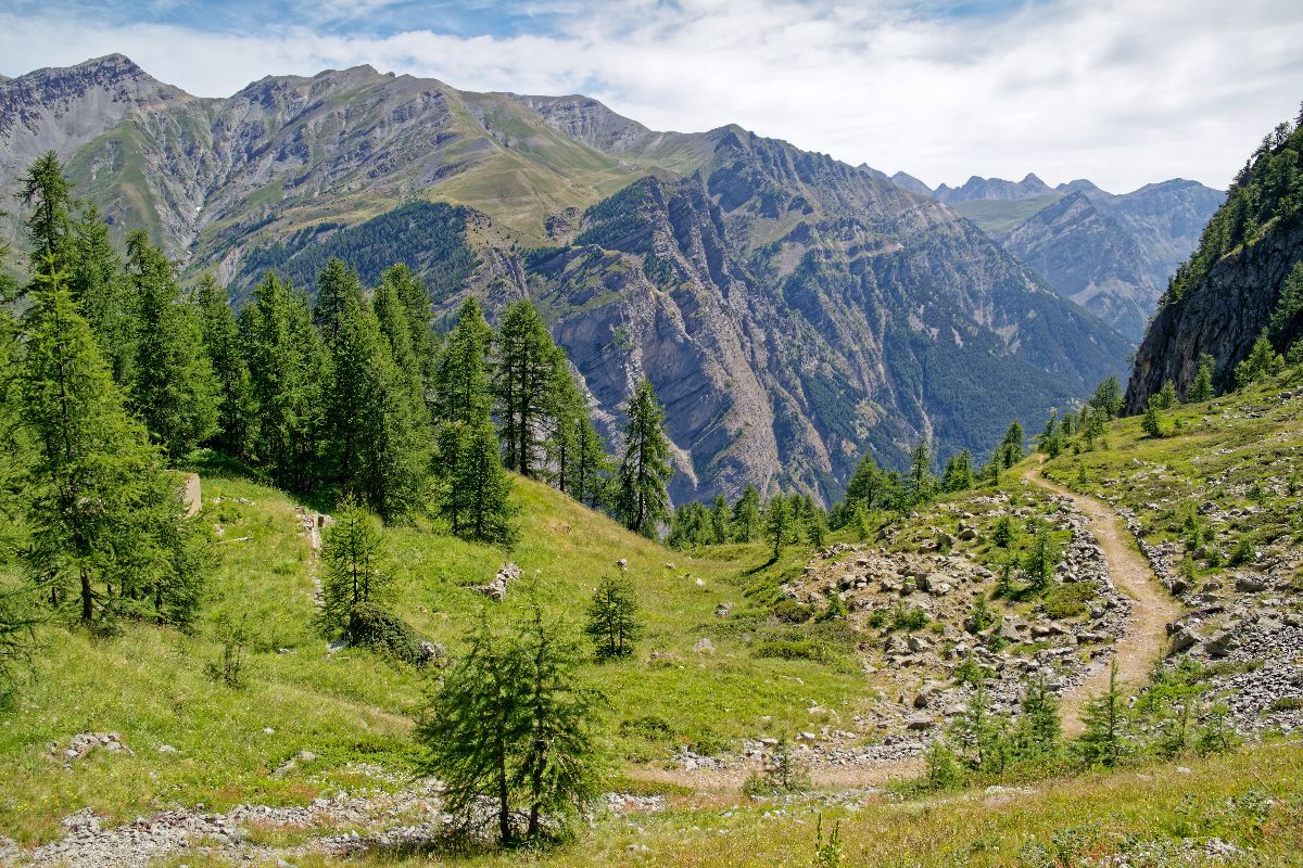10 chilometri di mura tra le montagne del Piemonte: questa fortezza italiana è una delle più grandi al mondo