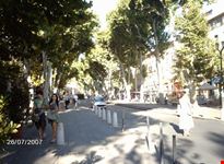 Passeggiata per Cors Mirabeau