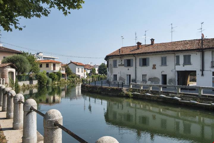 38 chilometri di meraviglia: è l'antico fiume che per secoli ha reso Milano più simile a Venezia che a New York