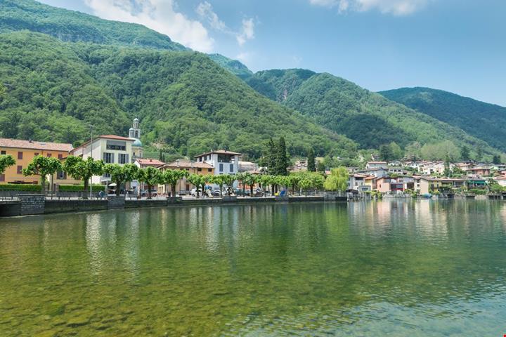 riva_san_vitale_1424745257