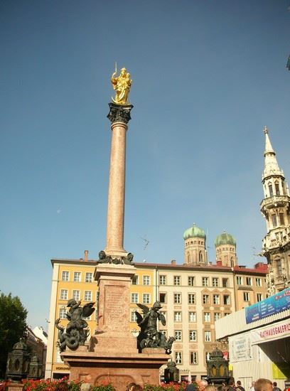 Un giro intorno a Marienplatz  Fonte: Marco Diadei Marco Diadei Marco Diadei