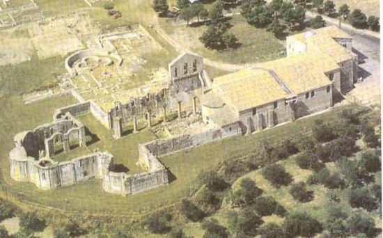 Chiesa della Trinità - L'Incompiuta - Venosa