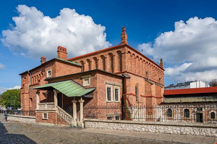 Il civico che ha cambiato il destino del mondo: l'incredibile viaggio nel cuore della Polonia più profonda