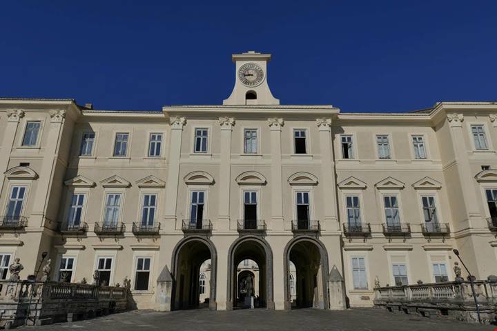 Alle porte di queste 3 città italiane ci sono delle regge da sogno che non ti faranno rimpiangere Versailles