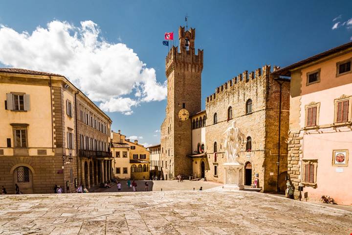 5 città italiane che puoi scoprire in 2 giorni: il tuo weekend di meraviglia parte da qui