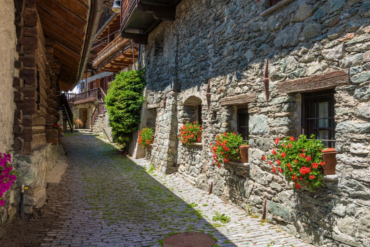 Qui la Valle d'Aosta dà spettacolo: quest'estate la preferirai persino alle spiagge 