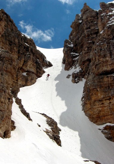 Scendendo alla Forcella Pordoi