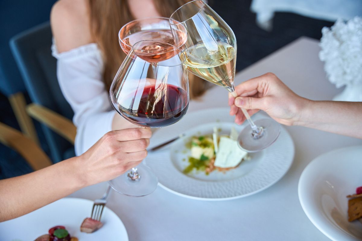 Non è un'osteria e nemmeno un ristorante, ma qui si mangia all'insegna della vera tradizione del Carso