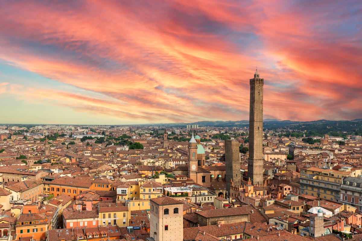 bologna_2438806991
