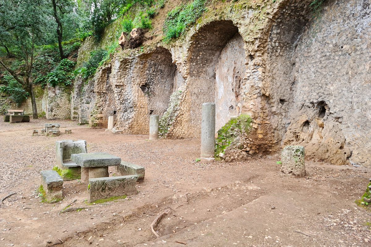 Per molti anni è stata praticamente sconosciuta, ma questa villa vicino a Roma è un gioiello che merita la visita