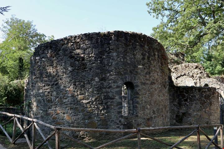 La piccola frazione della Basilicata che torna in vita grazie a un progetto di turismo Green