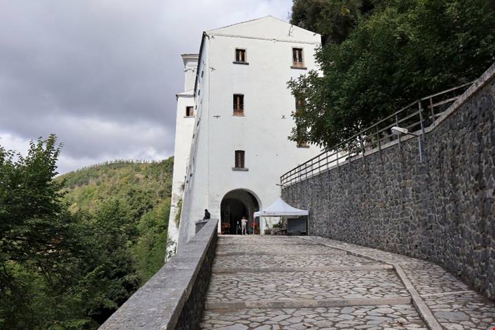 La piccola frazione della Basilicata che torna in vita grazie a un progetto di turismo Green