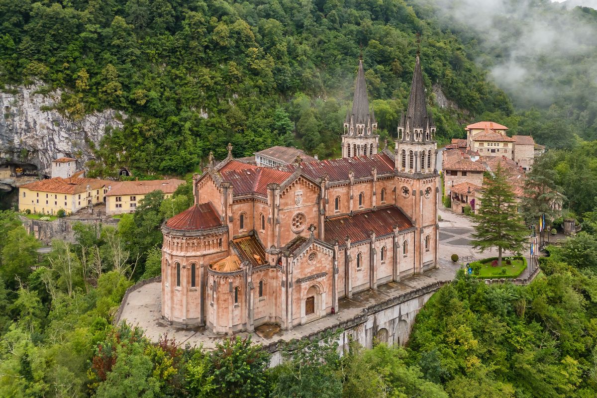Covadonga (1)