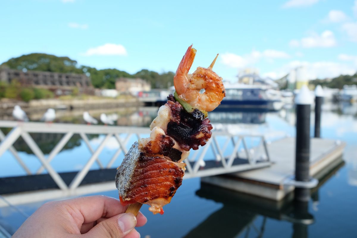 Il borgo dei fiori e dei pescatori: in Liguria c'è una perla colorata che ti regala il profumo dell'estate