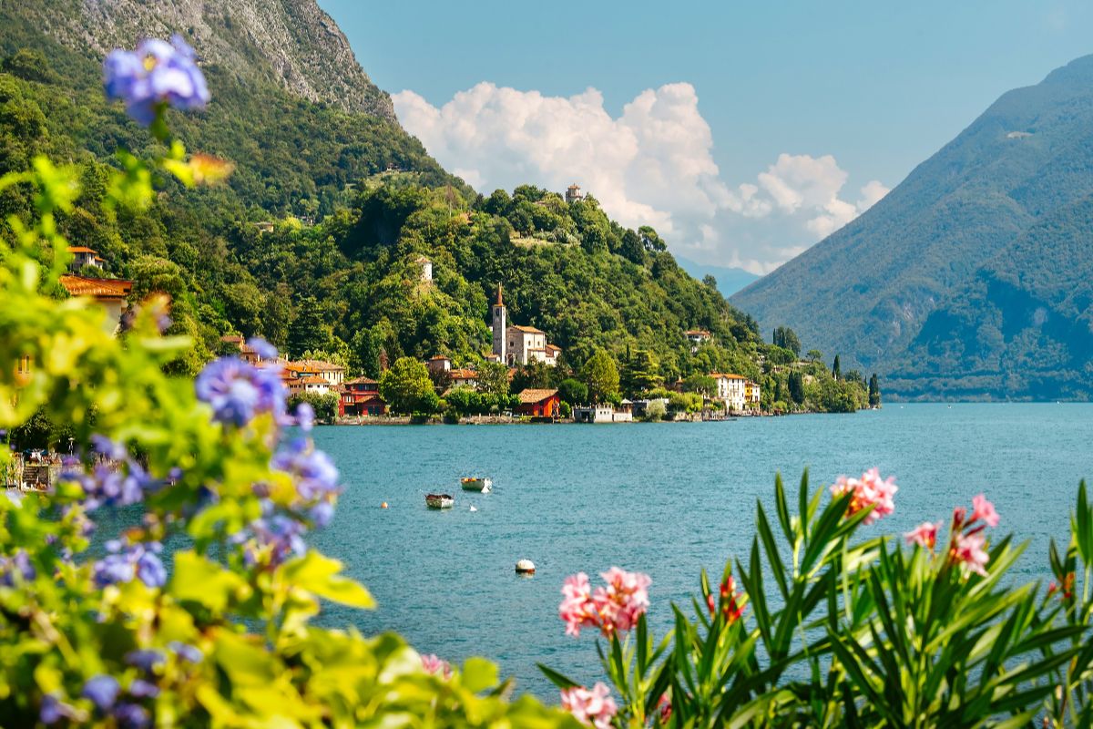 Tra vette e laghi alpini: 5 città da favola della Svizzera da visitare a luglio