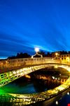 Penny Bridge di notte