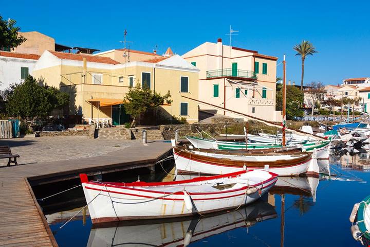 Sardegna, il monumento in equilibrio sul mare è il tesoro da scoprire durante le calde giornate d'estate