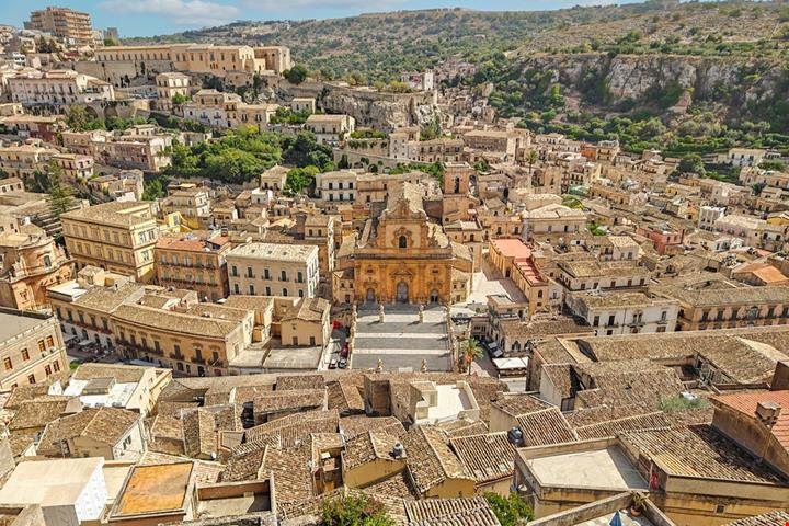 modica_2541398429