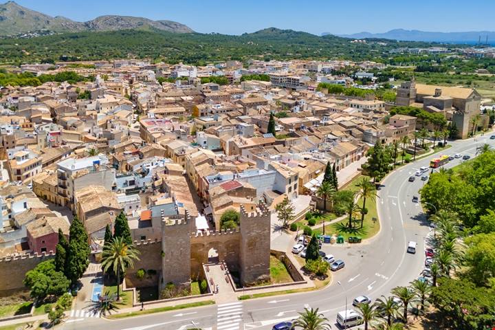 Andalusia, un viaggio tra case bianche e architettura moresca alla scoperta dei borghi più belli della Spagna