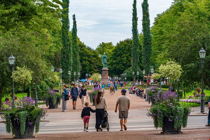 5 motivi per visitare Helsinki in estate: le sorprese (e i luoghi) della capitale finlandese
