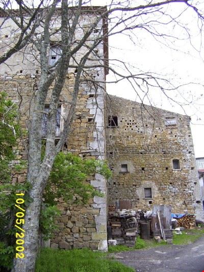 Vaglio dall'ottavo secolo a.c. - Il Palazzo fu saccheggiato il 16 novembre 1861 dai briganti capeggiati da Carmine Donatelli Crocco - Rosario Angelo Avigliano - Rosario Angelo Avigliano