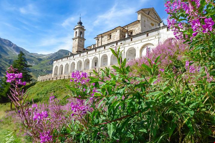 Il Santuario più fresco d'Italia: dal '700 il Piemonte ospita un luogo della fede amatissimo dagli escursionisti